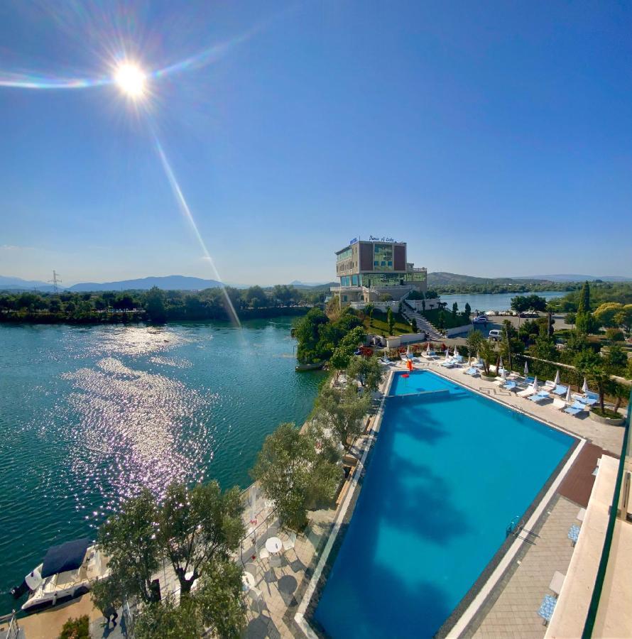 Principe Del Lago Canaj Exterior photo