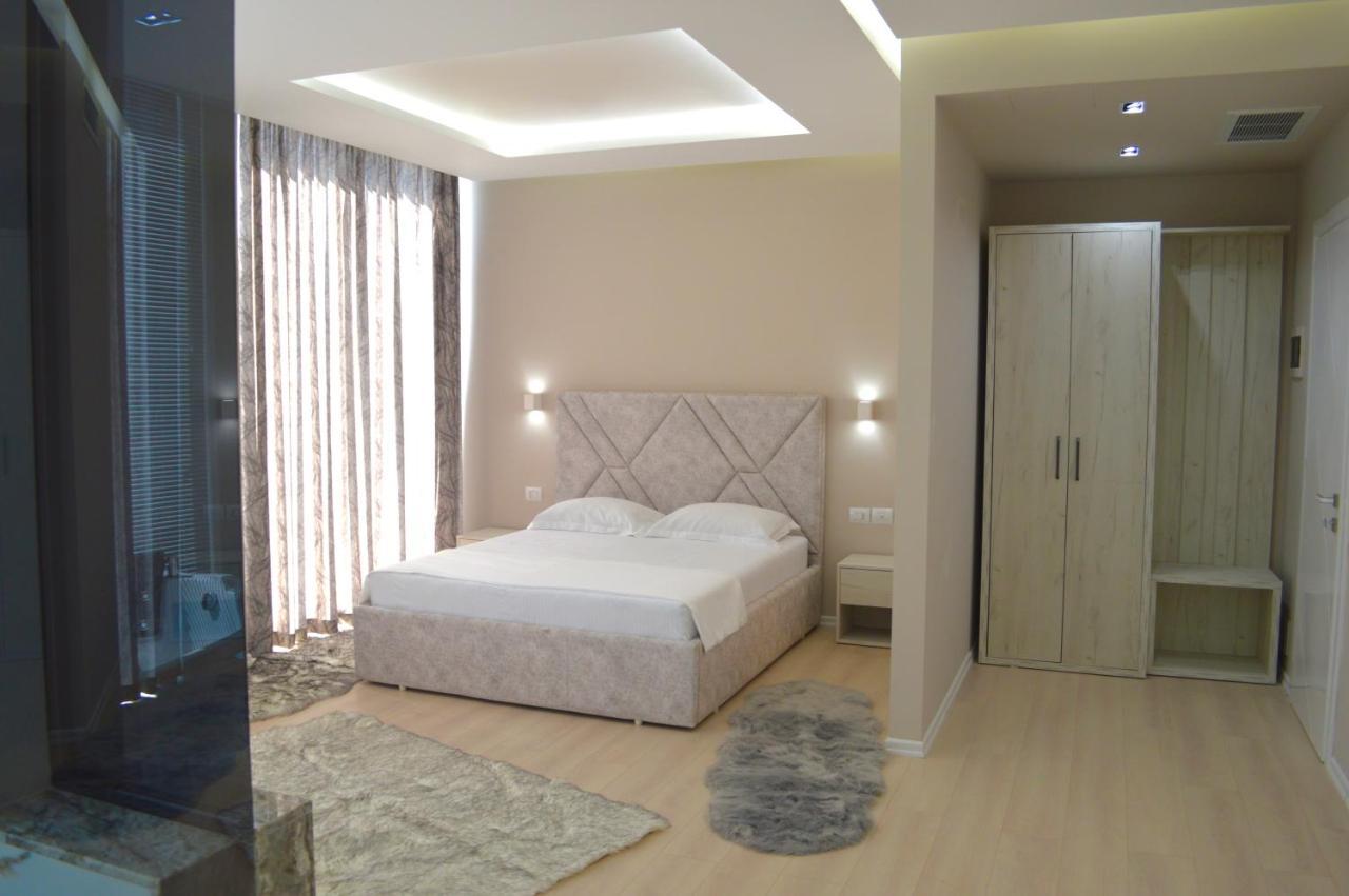 Principe Del Lago Canaj Exterior photo