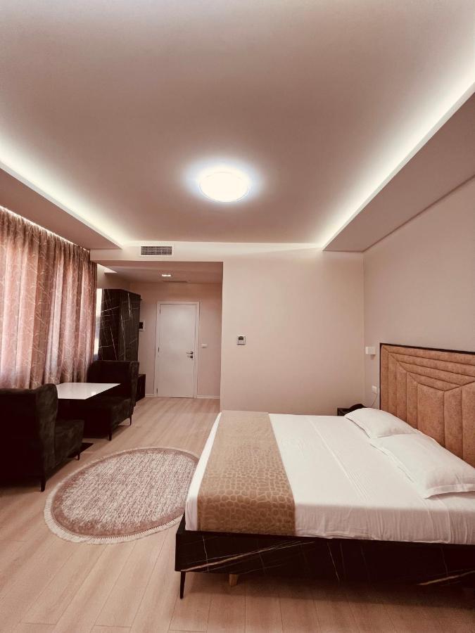Principe Del Lago Canaj Exterior photo